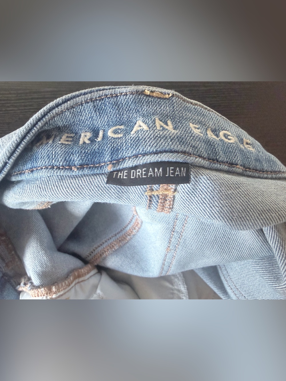 American Eagle Outfitters Light Wash Distressed Skinny Jeans - Picture 12 of 12